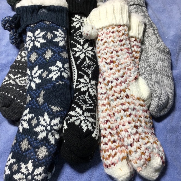 Fuzzy Socks 5 pairs of NWOT - Picture 2 of 2